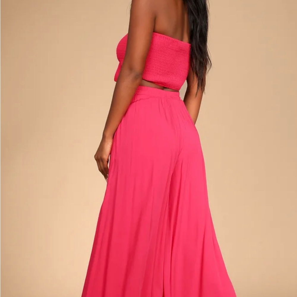 BRAND NEW Lulus Hot Pink two piece set.